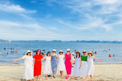 Tour Ghép Miền Bắc Từ Huế 4N3Đ | Hà Nội – Du Thuyền Hạ Long