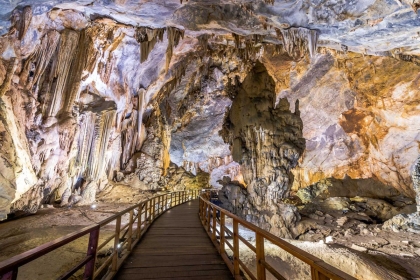 TOUR ĐỘNG THIÊN ĐƯỜNG – ĐỘNG PHONG NHA 1 NGÀY