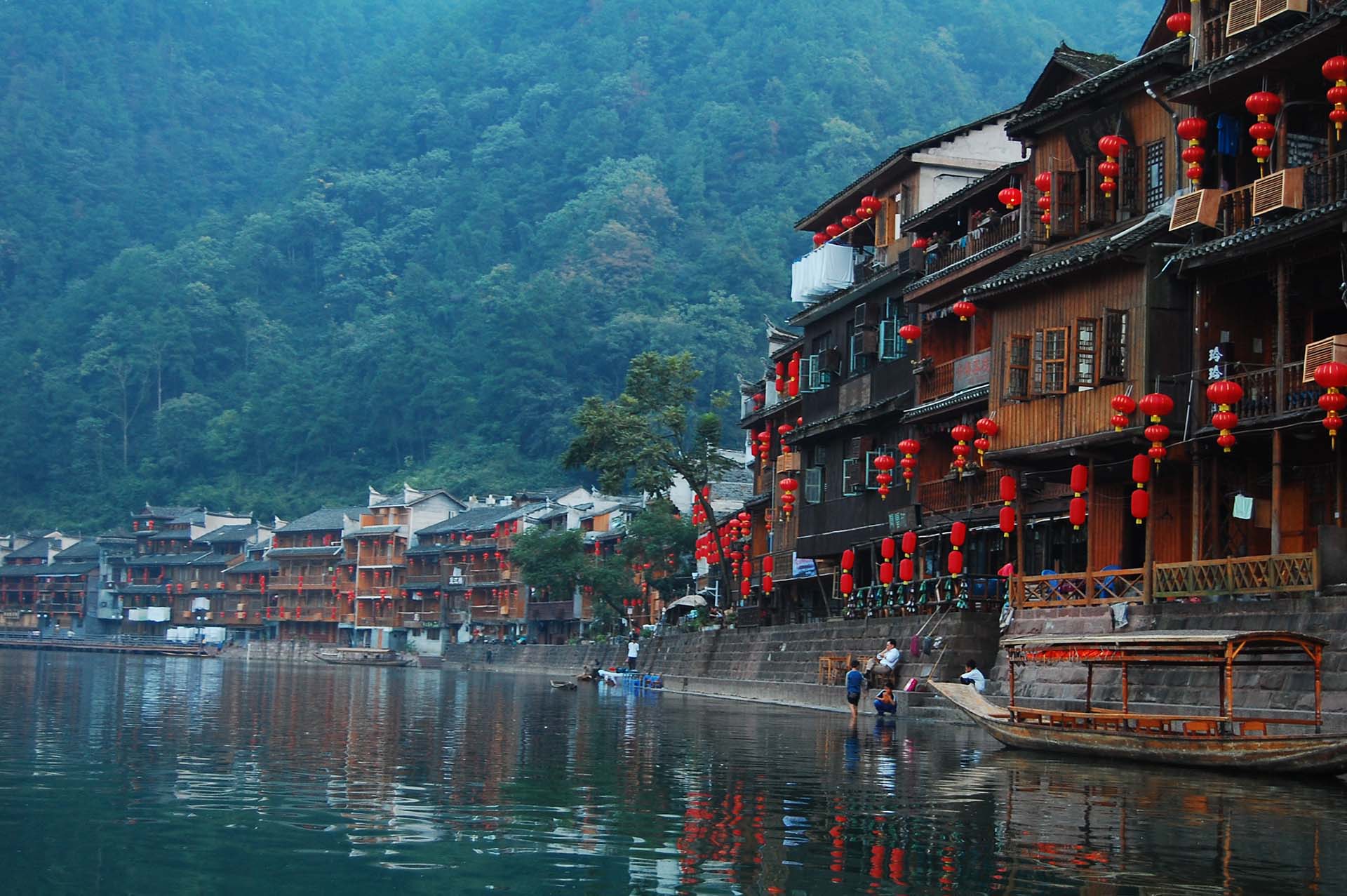 Du lịch Trung Quốc - Cần mang theo những gì để có một chuyến đi thuận lợi?  | Wecheckin